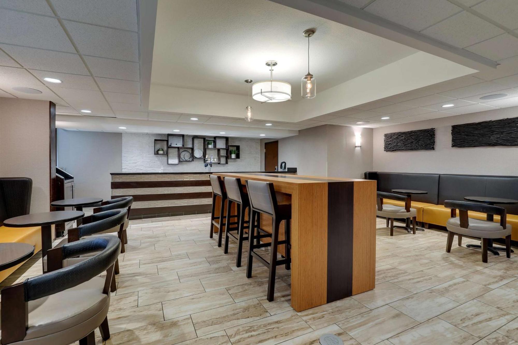 Drury Inn & Suites Springfield Dış mekan fotoğraf