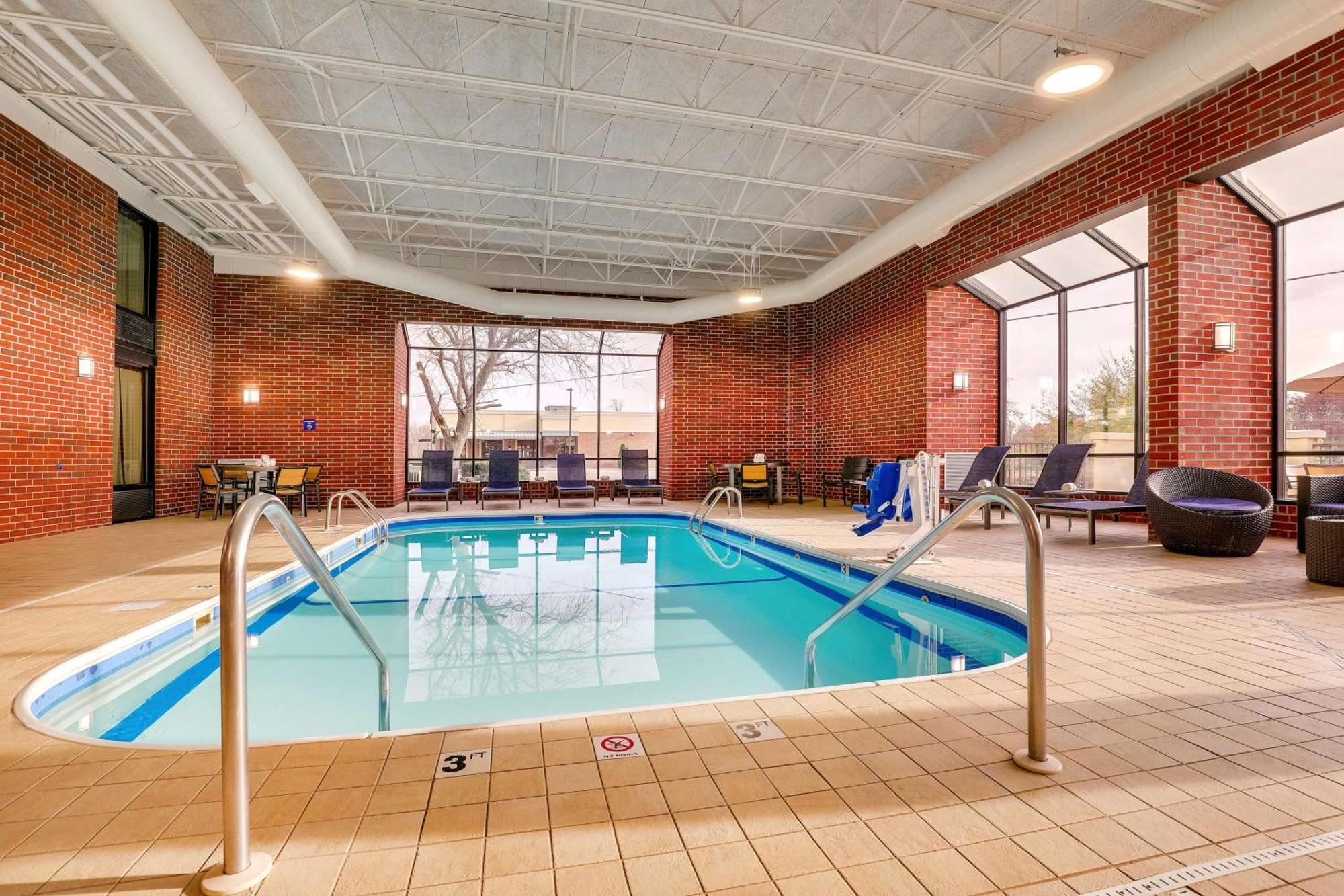 Drury Inn & Suites Springfield Dış mekan fotoğraf