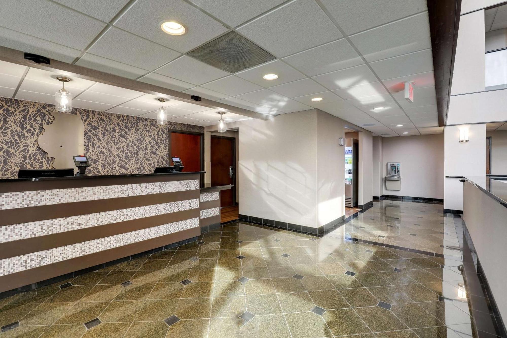 Drury Inn & Suites Springfield Dış mekan fotoğraf