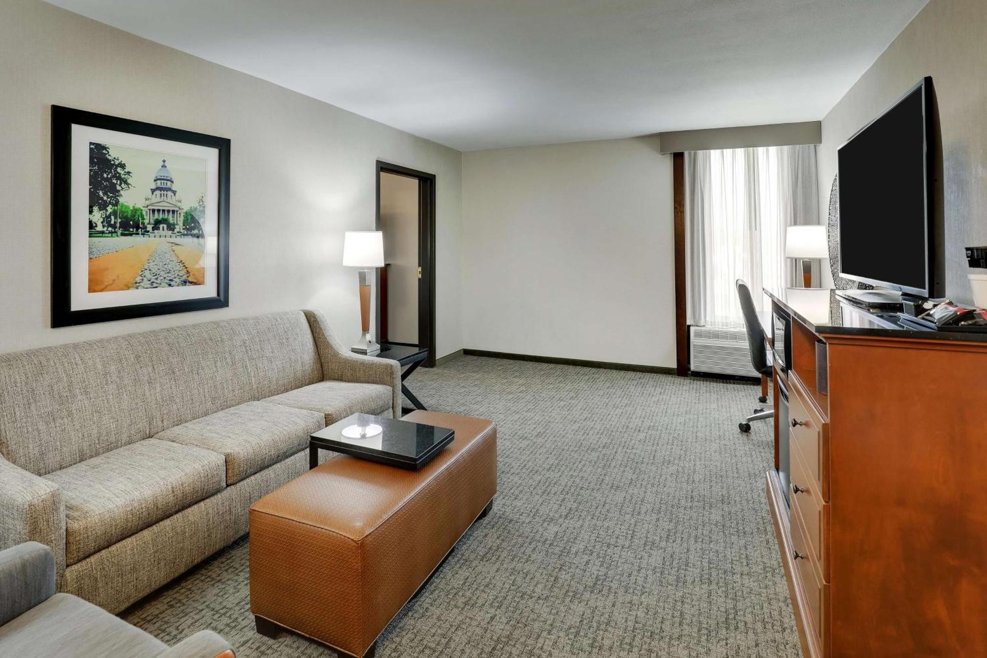 Drury Inn & Suites Springfield Dış mekan fotoğraf